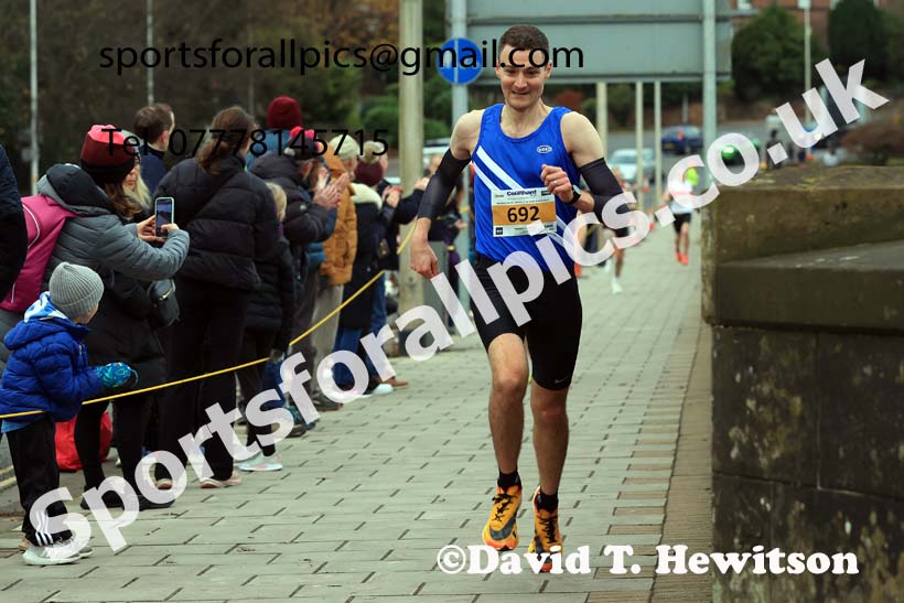 The Brampton to Carlisle 10 mile Road Race.   Photo: David T. Hewitson/Sports for All Pics